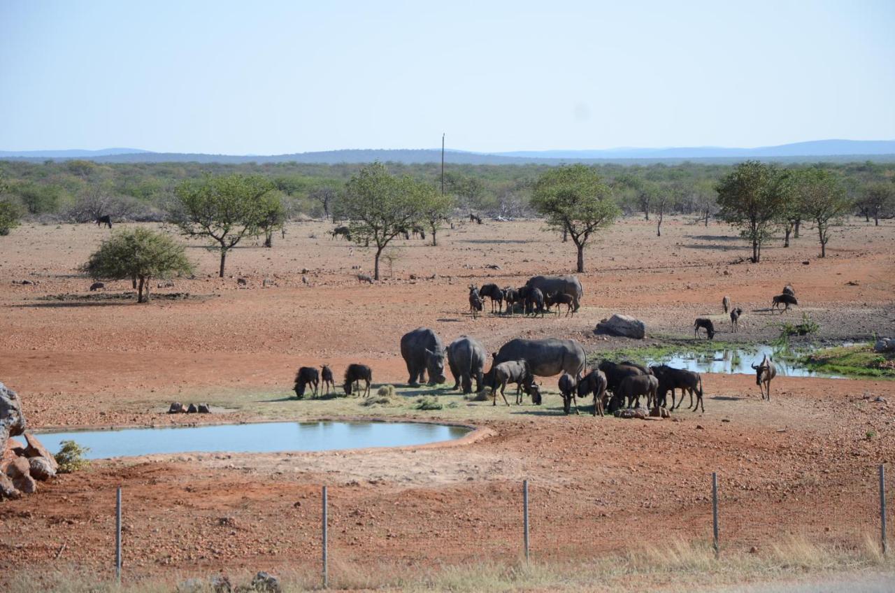אוטג'ו Okutala Etosha Lodge מראה חיצוני תמונה