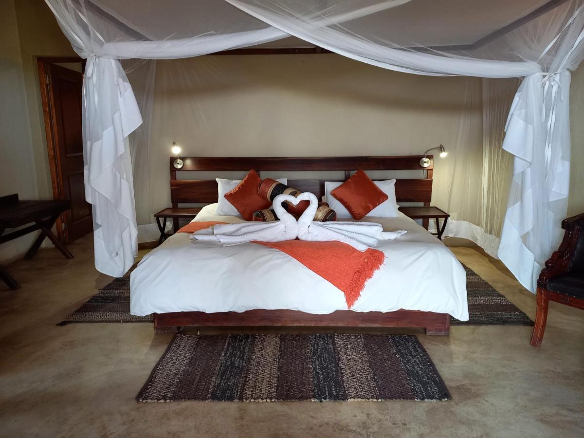 אוטג'ו Okutala Etosha Lodge מראה חיצוני תמונה